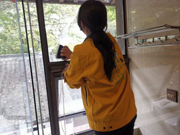 保定格日勒图家政公司