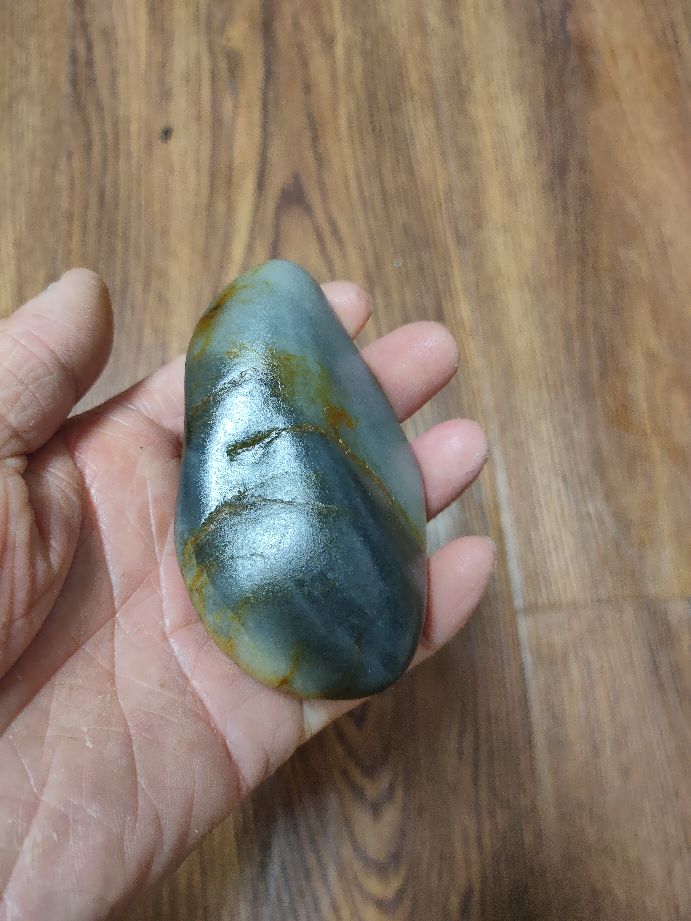 和田沙漠干坑籽料原石,和田浅青花籽料原石