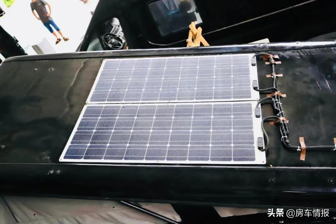 奔驰房车顶级新款,奔驰armadillo越野房车价格