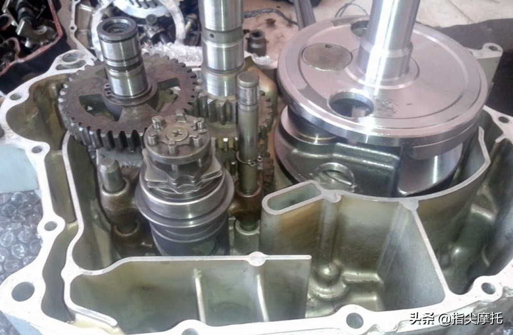 雅马哈天王xv250拆解视频,雅马哈天王xv2502020款