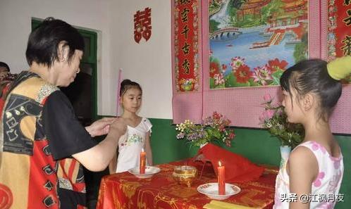 郧西牛郎和织女的故事,十堰郧西是牛郎织女的发源地吗