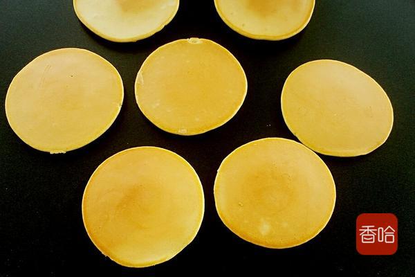 铜锣烧怎么做超级简单好吃,铜锣烧怎么做超级简单