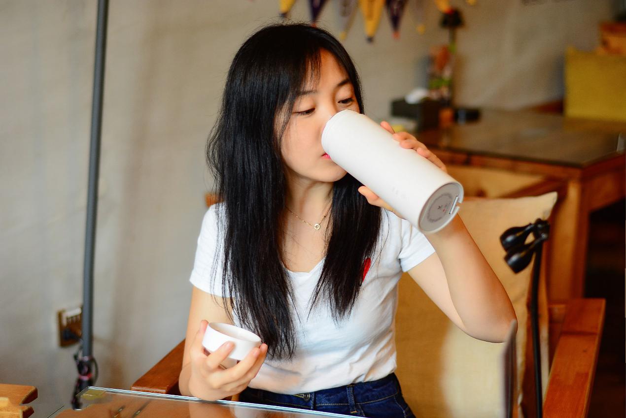 真实经历，不敢用酒店的水壶烧水！云米旅行电热杯体验