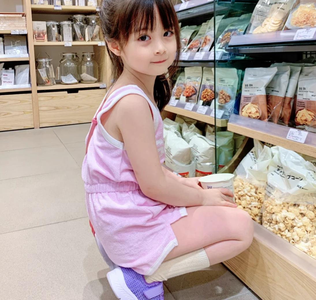 孩子能不能长高看哪里,如何判断孩子腿部发育