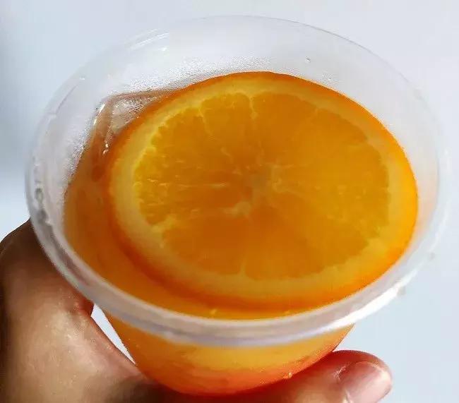 星巴克玩味冰调第二杯半价,星巴克玩味冰调混合一起喝