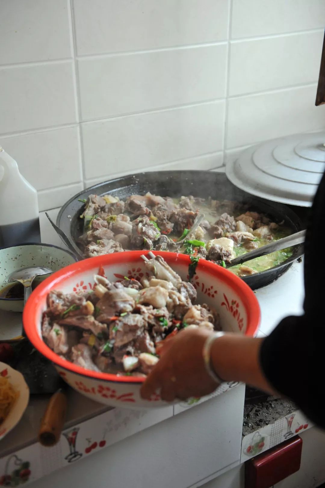 内蒙羊肉与盐池滩羊肉,新疆羊肉和盐池滩羊肉