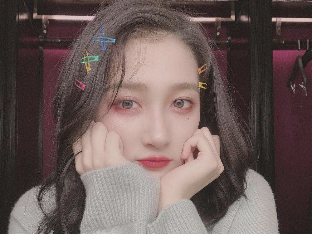 女人脸上哪些部位有痣是最好的,女士脸上哪个位置有痣最好