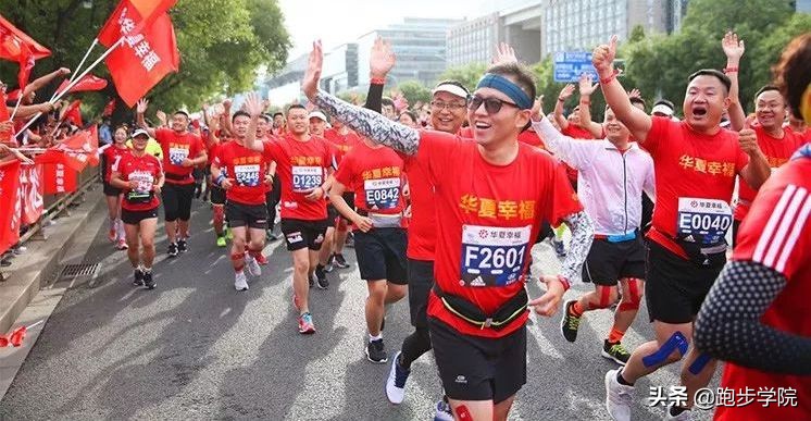 跑步机和路跑哪个锻炼效果好,跑步机和路跑哪个更消耗能量