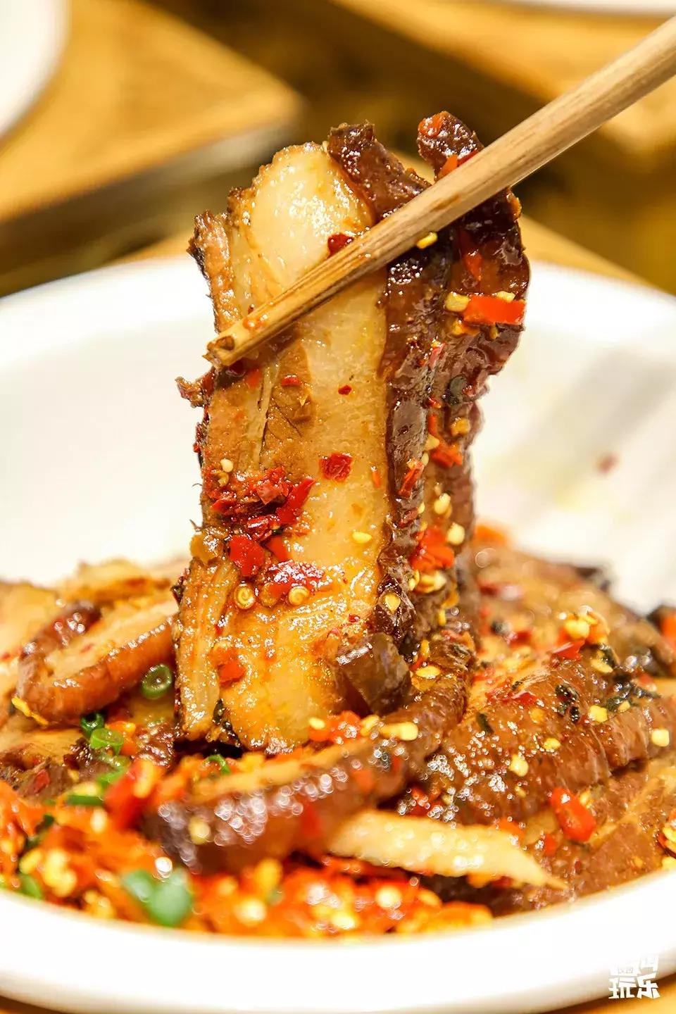 浏阳蒸菜腊鱼蒸豆豉,湖南特色浏阳蒸菜简单好吃又下饭