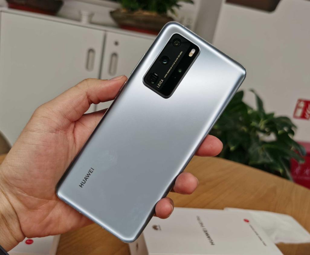 买手机选小米还是华为还是苹果,买手机选苹果还是华为好