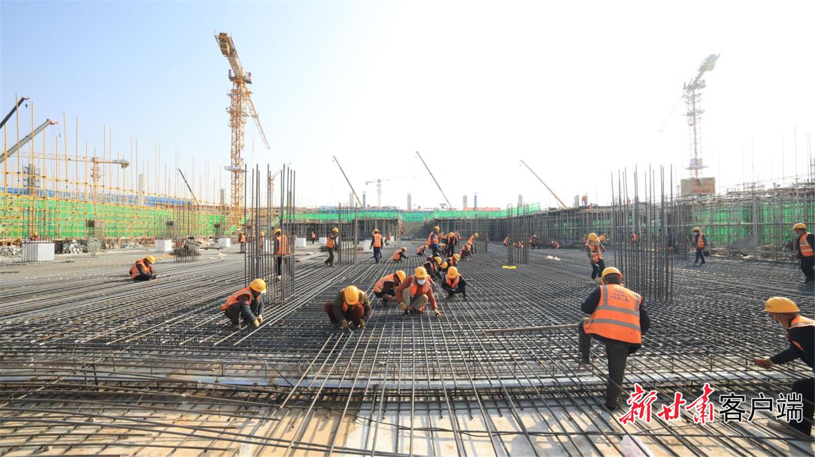 从百年*党**史中汲取奋进力量意气风发迈进新时代新征程——甘肃省干部群众热议*党**的十九届六中全会精神