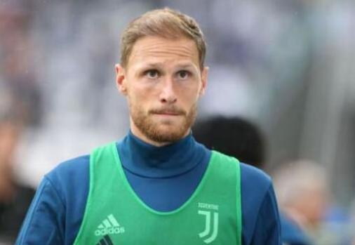 赫韦德斯退役后的感受,赫韦德斯现在怎么样了