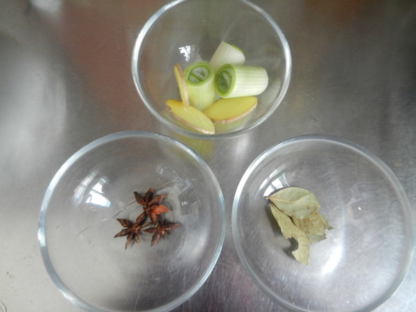 炖肉直接焯水大错特错牢记这2步,炖肉香不香全这几招