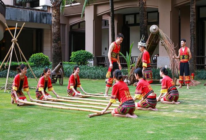 海南悍匪刘进荣简介,1993年海南悍匪刘进荣简介