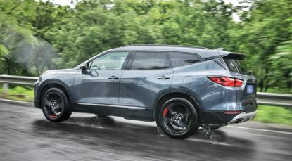 外表粗犷内心细腻的人,表面粗犷内心细腻