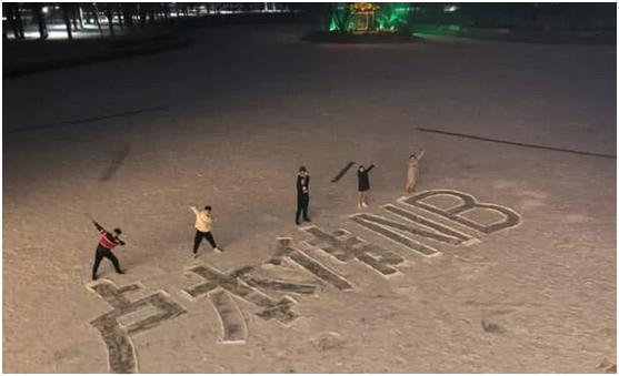 卢本伟被封最后一次直播,卢本伟直播有多火