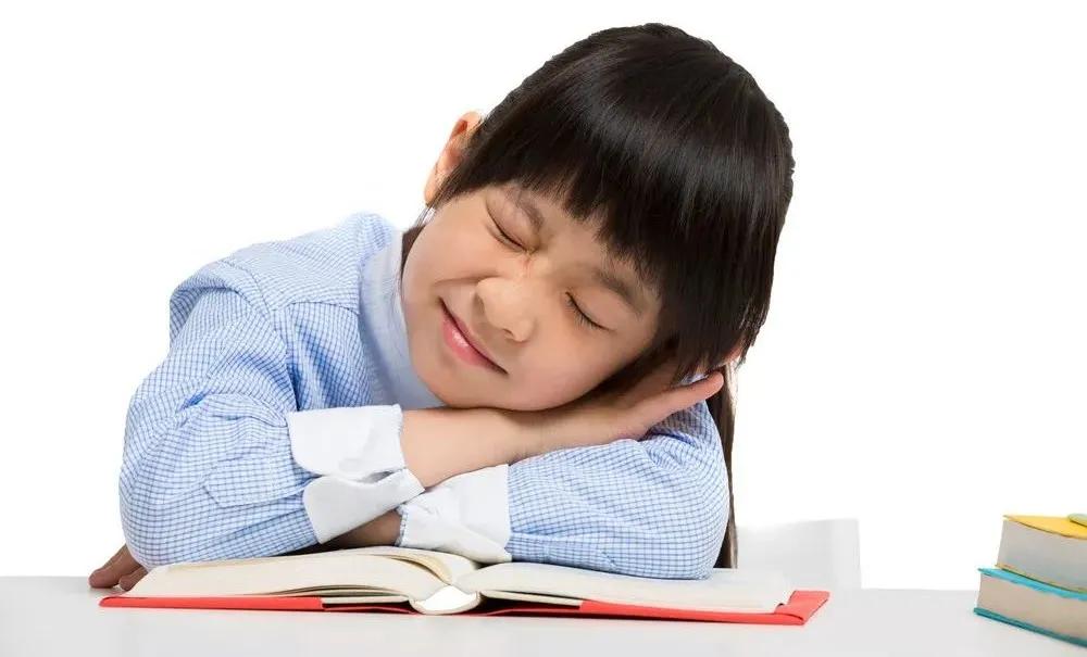 形容孩子好动调皮说法,调皮好动的孩子怎么引导