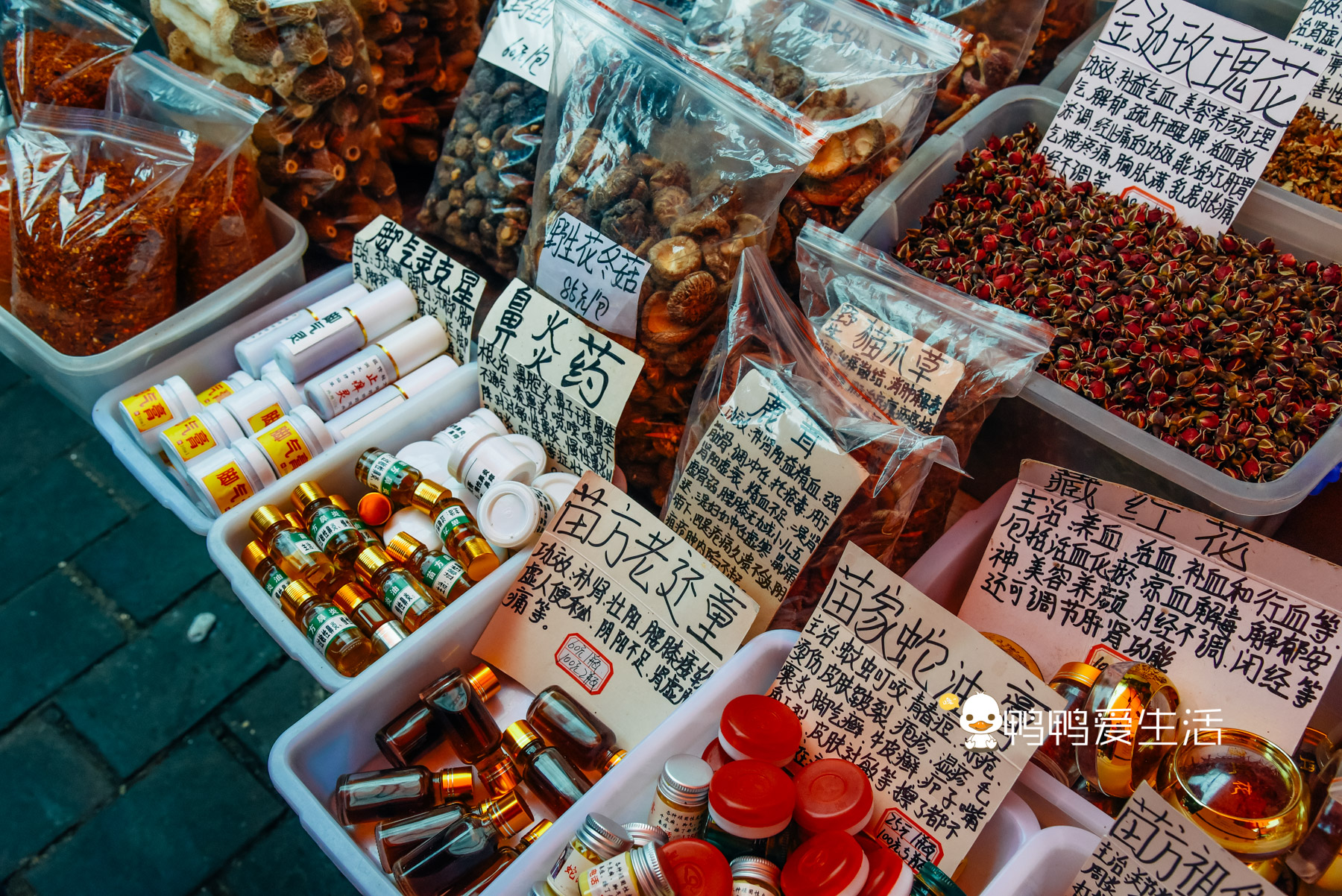 匆匆忙忙的行程,匆匆游览一个景点