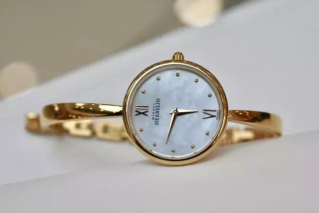 赫柏林手镯式腕表,赫柏林女表手镯