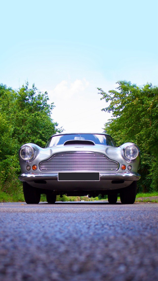 车脱审了出了事故怎么处罚,车辆脱审三年自动销户有什么后果