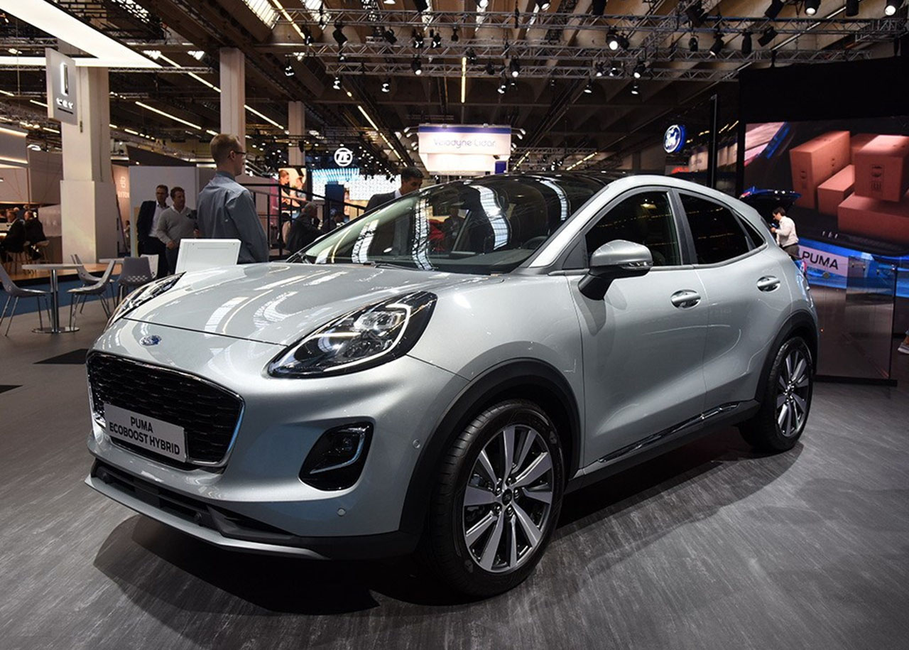 福特嘉年华前标志,福特嘉年华2009年款前车标