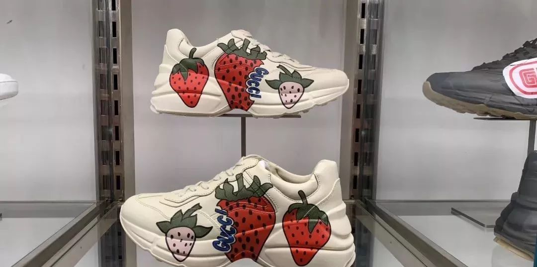 gucci古驰老爹鞋多少钱,gucci男鞋最新款小白鞋