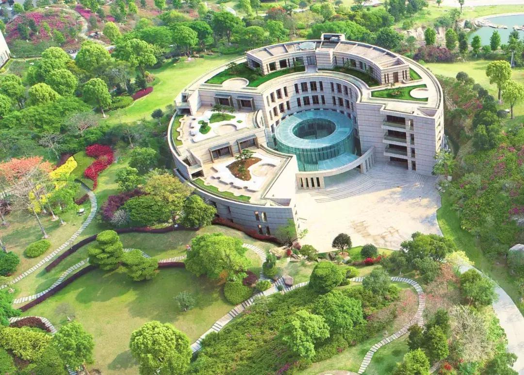 确认过眼神是哪首歌里面的歌词,确认过眼神的诗句