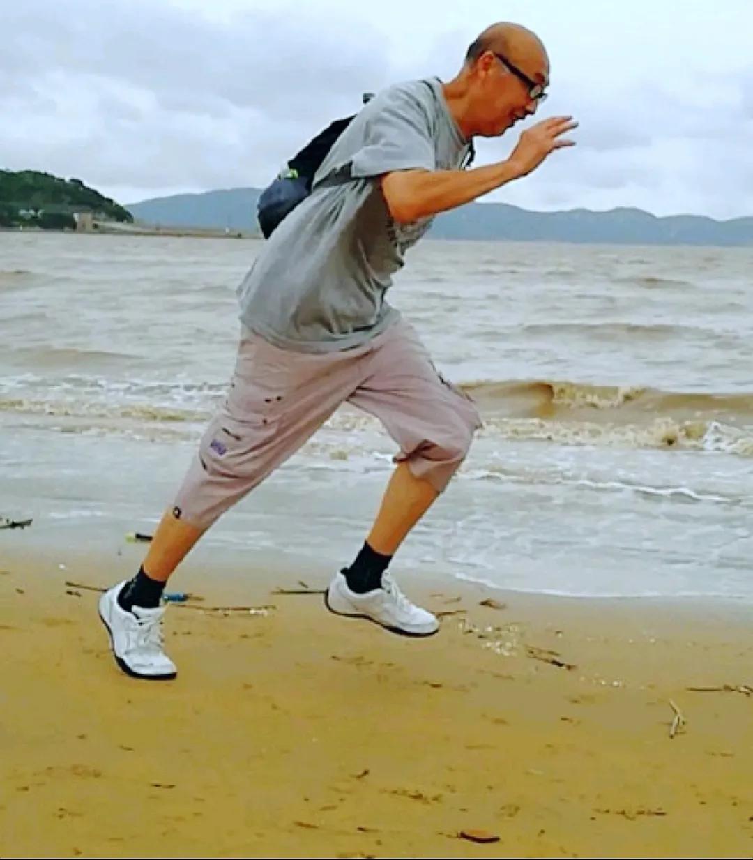 青春之神往，普陀山金沙滩观音显圣___抒情散文