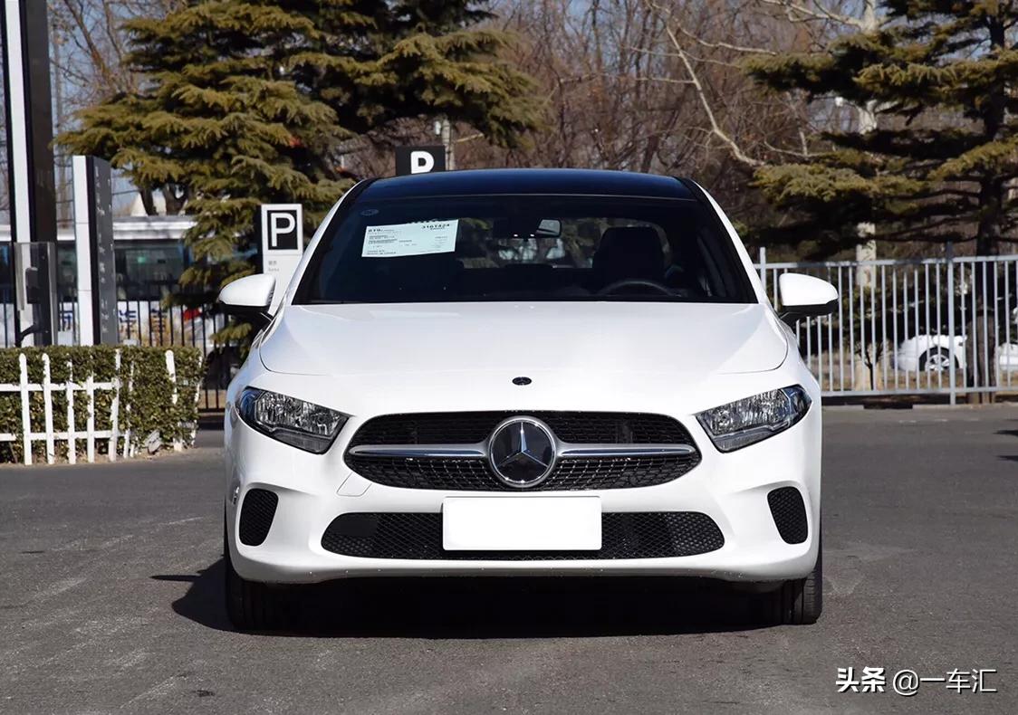 奥迪a3和奔驰a180l两个价位对比,奔驰a180l和奥迪a3三厢