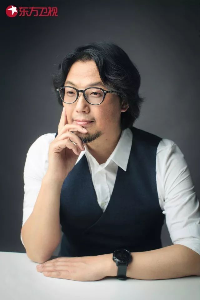 大师设计的湖景房,设计师设计两百平别墅