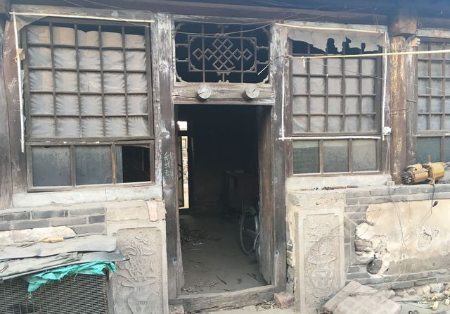 如厕的纸一一徐建成散文随笔