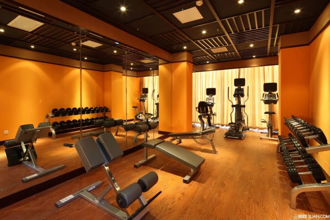 突飞猛进时停滞困顿颓唐中重生——疫情阴影下的武汉体育产业