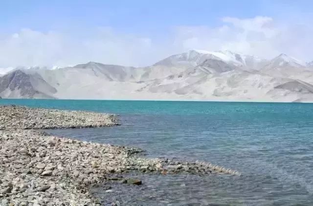 新疆喀什到巴基斯坦需要怎么过去,喀什通巴基斯坦公路