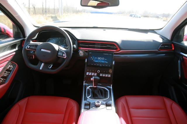 从哈弗M2到哈弗F5看十年间年轻人买的第一辆车能有多少进化