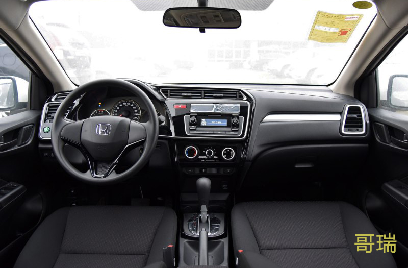 本田最惨的车,2012款本田思铂睿type-snavi