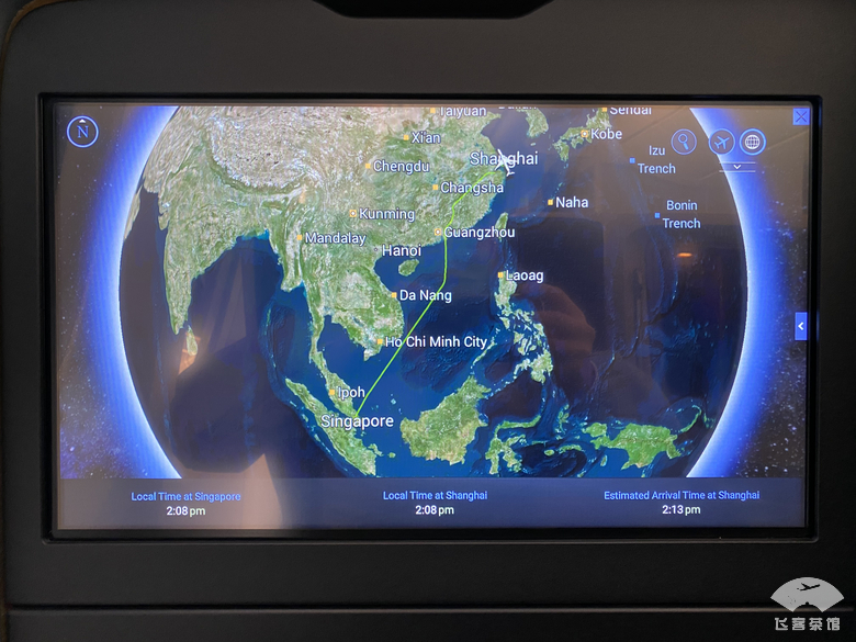 这种专业让人折服!在毫无服务的情况下,空姐仍能准确地姓氏称呼