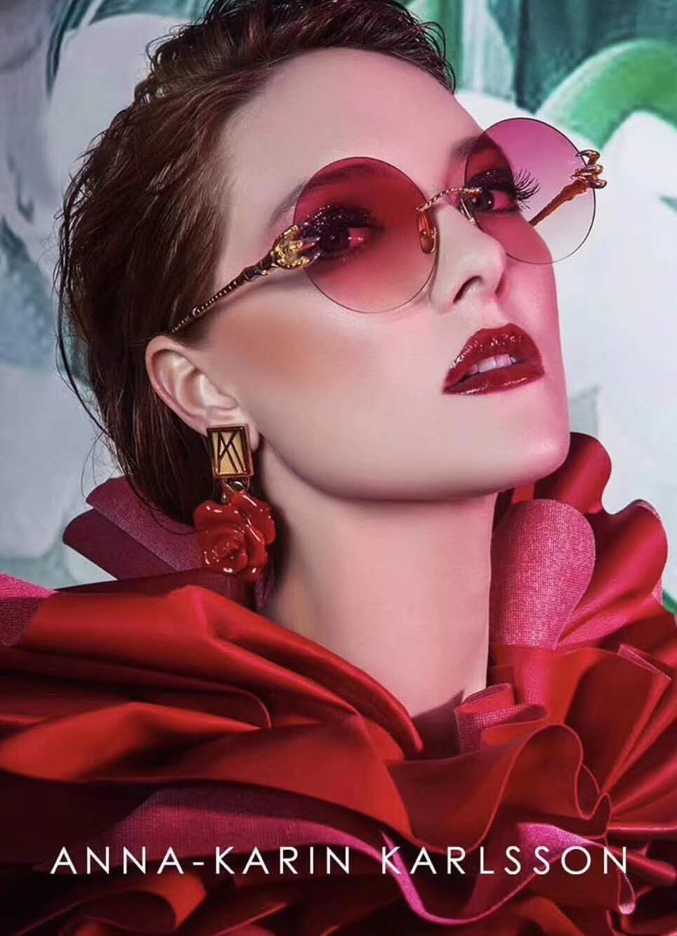 眼镜戴着往下滑怎么解决,眼镜光往下滑怎么办