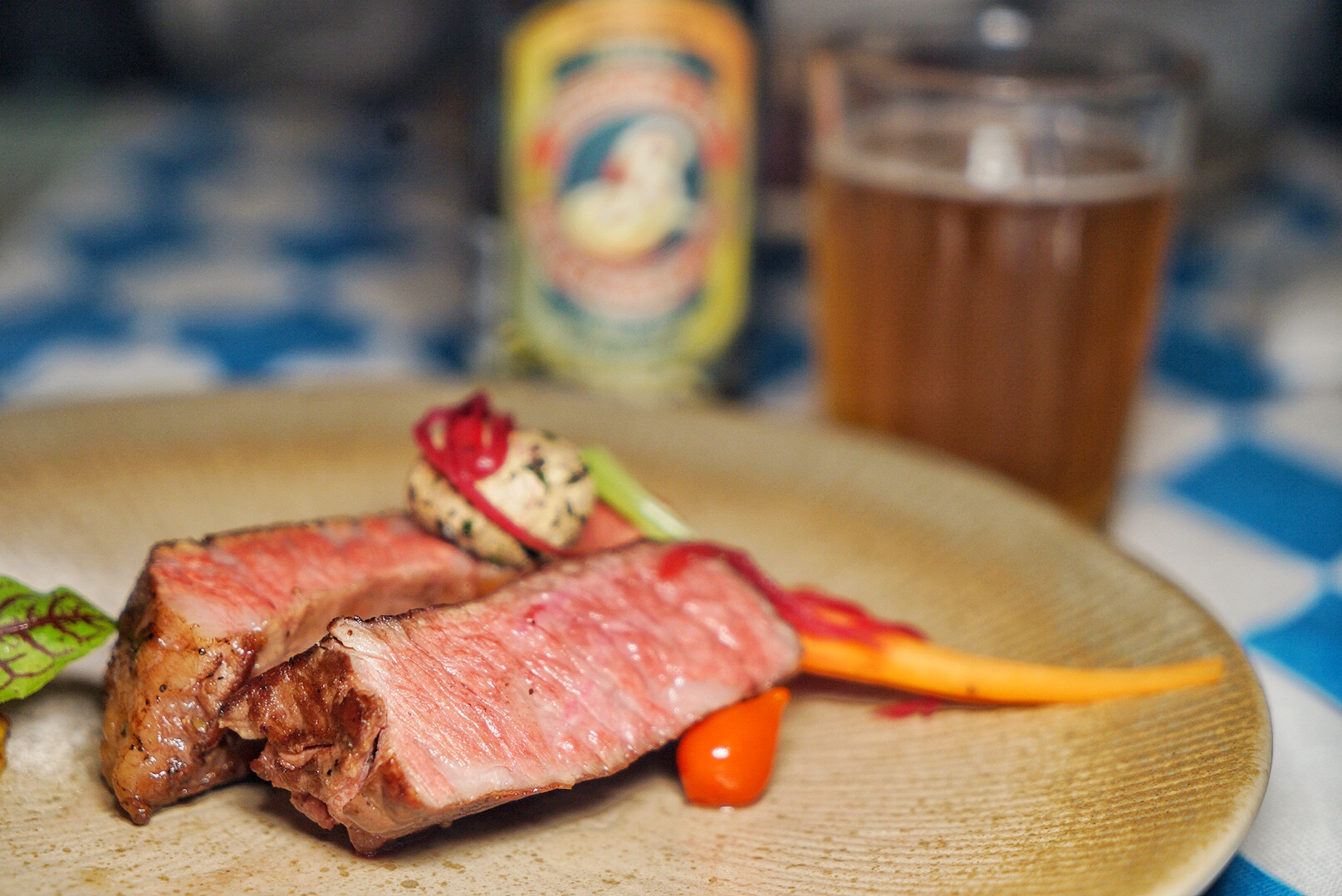 花式喝啤酒的正确方法,啤酒最流行喝法视频教程