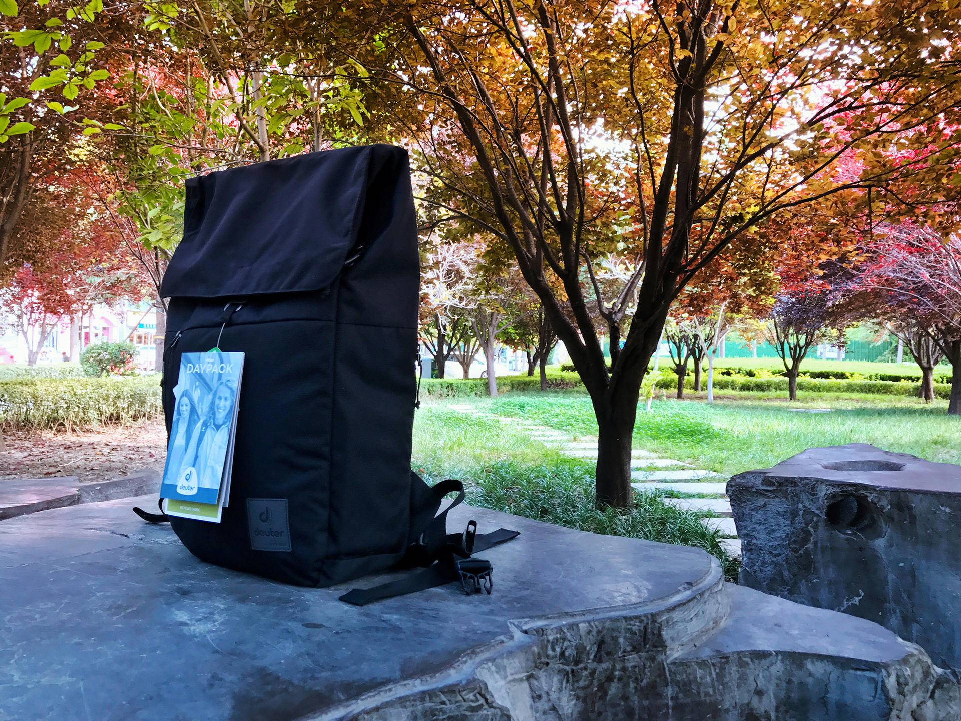 deuter多特通勤包,践行低碳环保乐享健康生活