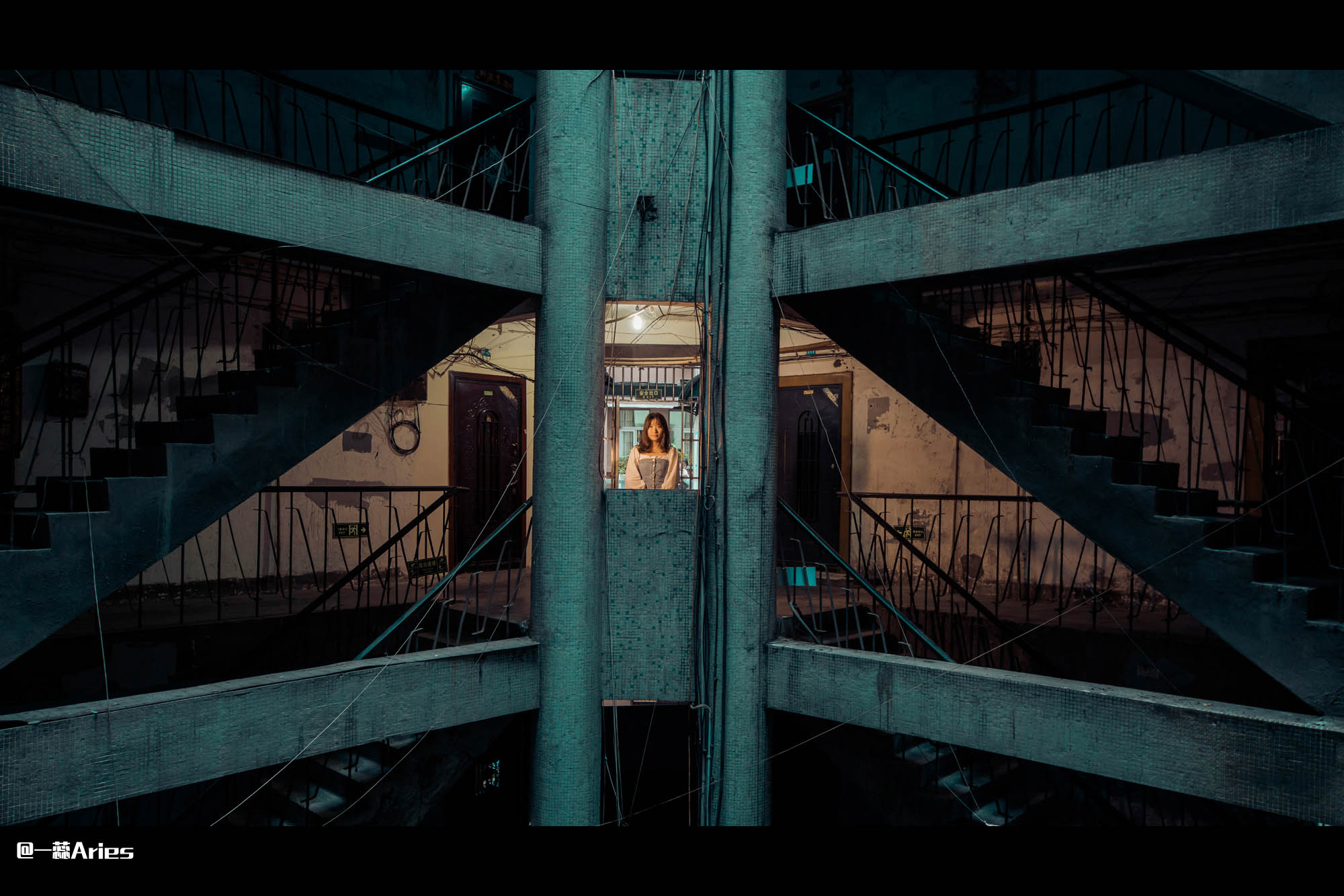 重庆海棠溪筒子楼风格,重庆双子塔最佳拍摄地海棠溪