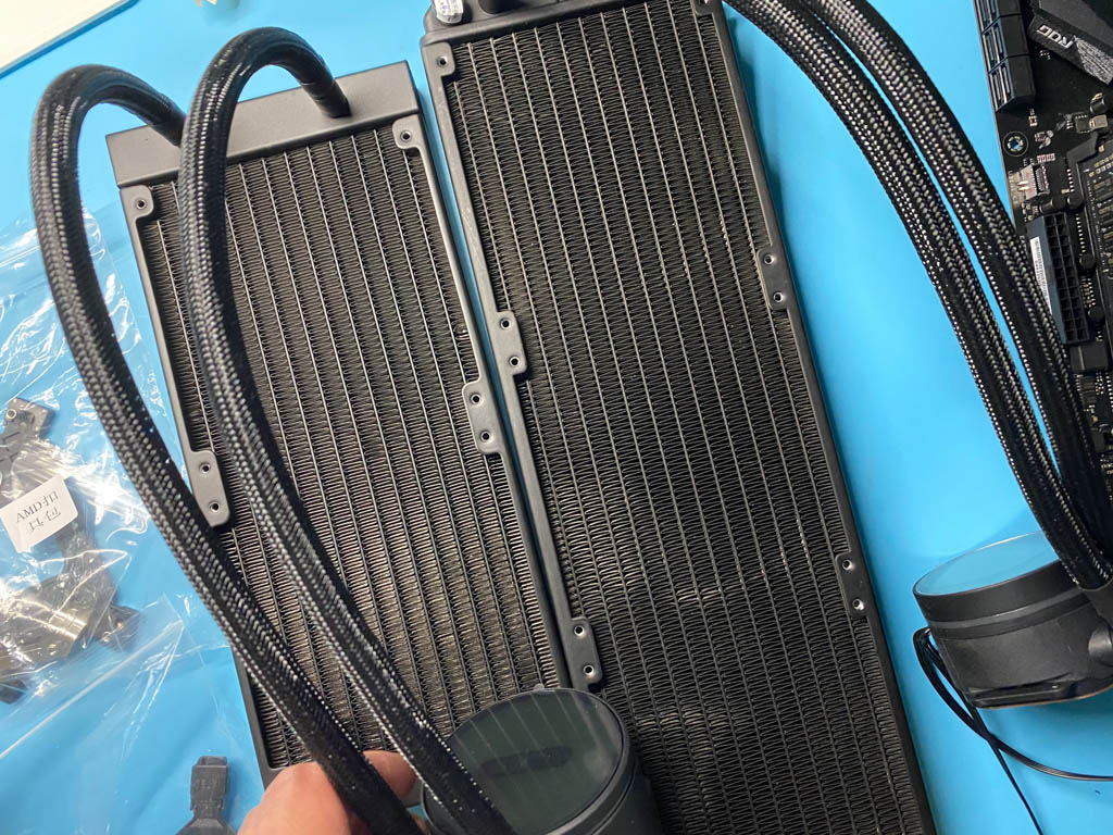 风冷还需水，水冷也要风，电脑CPU散热风冷水冷哪个适合你？