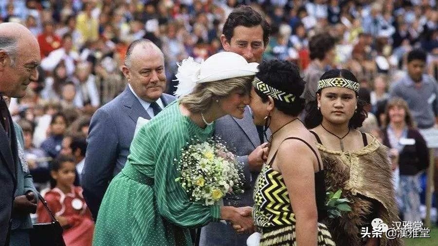 新西兰第一个除总统以外出现在塑料钞上的攀登者