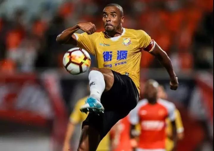 乔尼：八年了，我的青春都留给了中国足球