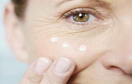 28岁皱纹严重怎么办,有皱纹是祛皱还是补水