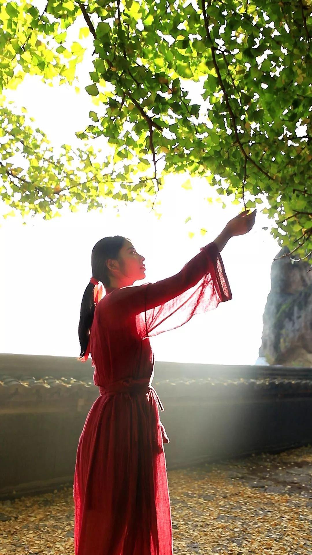 一场穿越千年的汉服旅游,五一旅行指南梦回大唐汉服