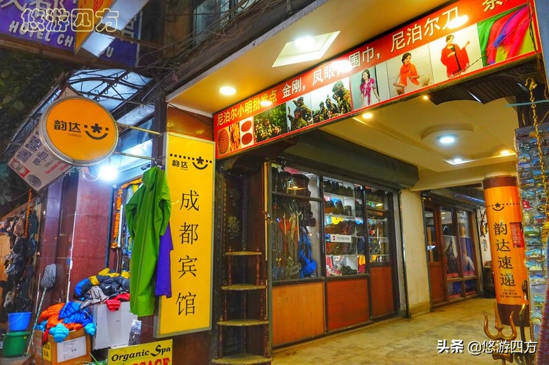 满眼都是中文！这个南亚国家的商业街，好似二十年前的中国小县城