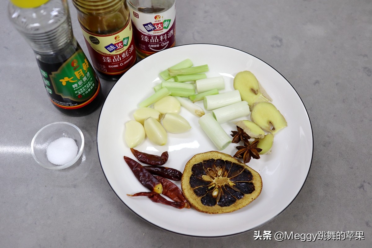 降温了，用15分钟炖锅骨肉相连，比排骨实惠，比棒骨香，全家解馋