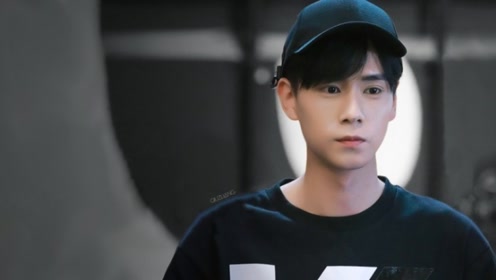 姐弟恋小说推荐男主病态偏执校园,小说推荐姐弟恋男主小狼狗