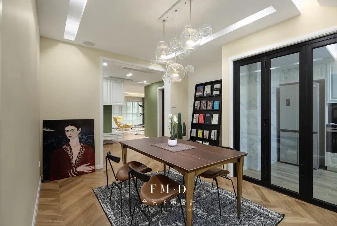 刚买毛坯房的业主会去看什么,买的精装房还能砸了重新装修吗