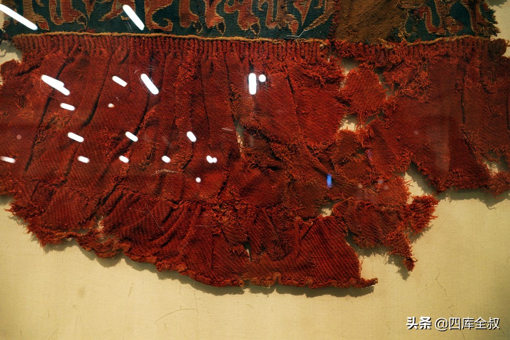 汉代彩绘俑一级文物图片高清,古代文物绘画线描三彩俑